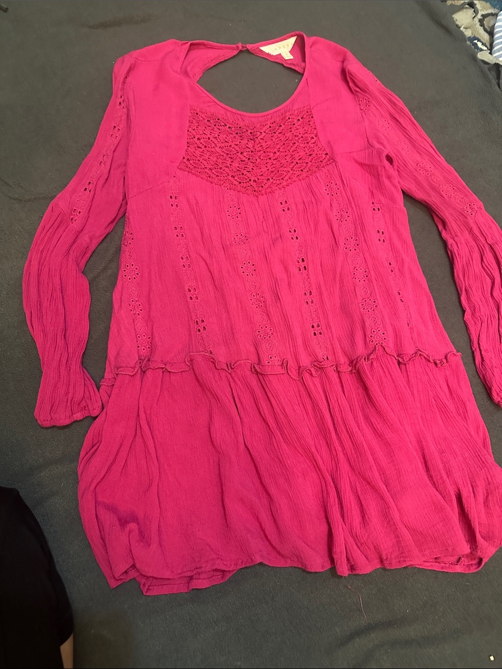 Adiva Boho Crochet Yoke Long Sleeve Tunic - Fuchsia S